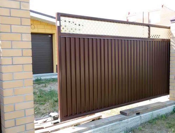 Эстетика и Надежность: Ворота Grand Line для Вашего Дома в Карталах от 37275 руб